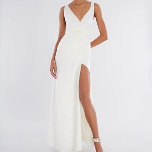 brand new BCBGMAXAZRIA ivory dress with tags size 0